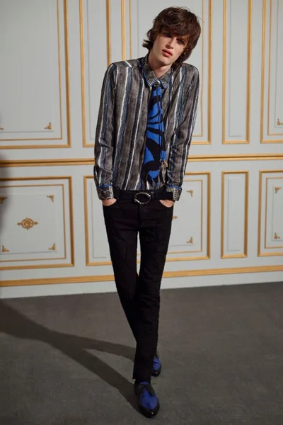 Look 22